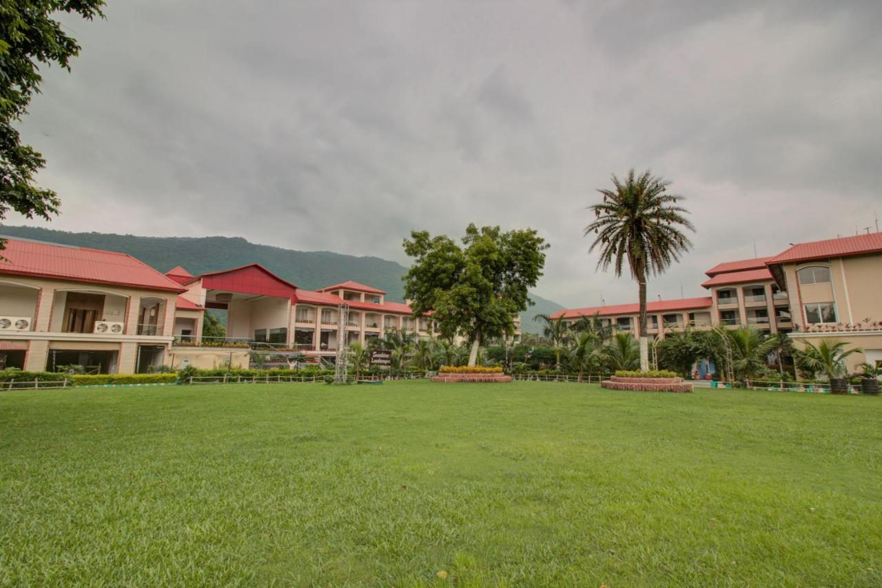 Oyo 3575 The Wave International Hotel Jamshedpur Eksteriør billede